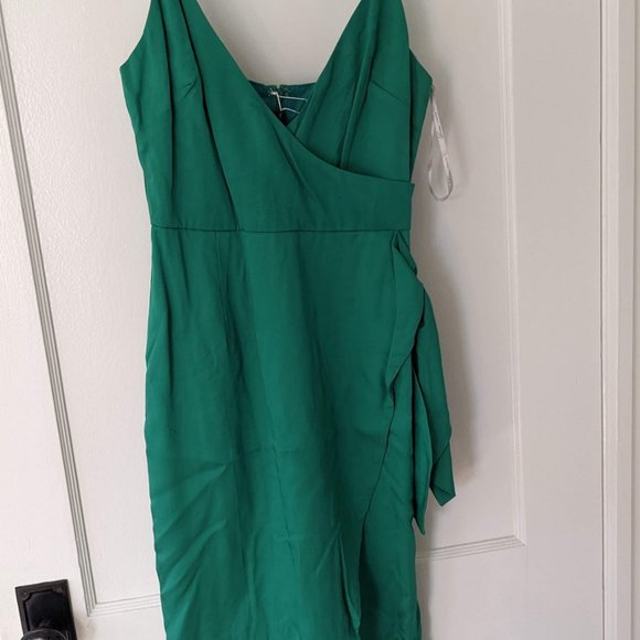 Lovers and Friends Orchid Dress Lucky Charm - Size XS NWT - Picture 4 of 8